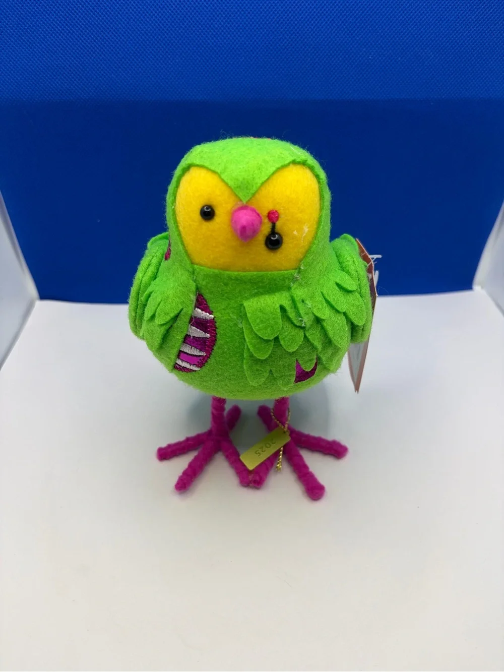 Hyde & Eek! Boutique Moldy Featherly Friends Green Halloween Decor